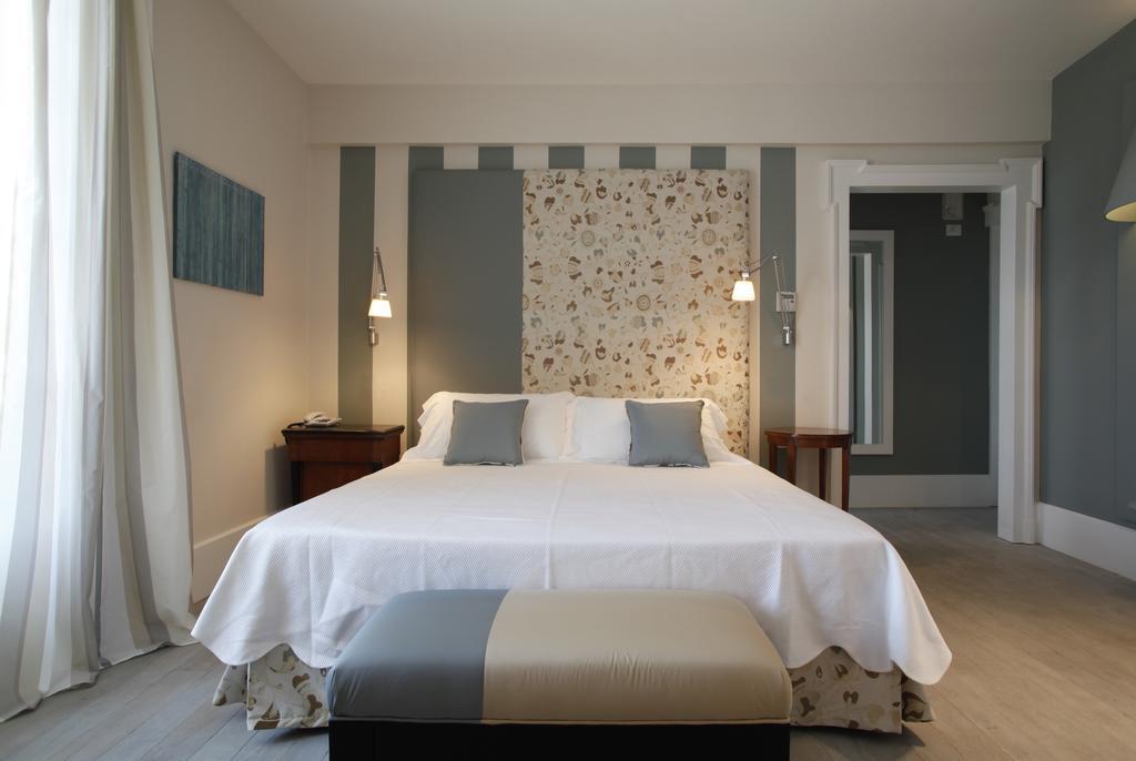 Hotel Arancioamaro Cannero Riviera Ruang foto